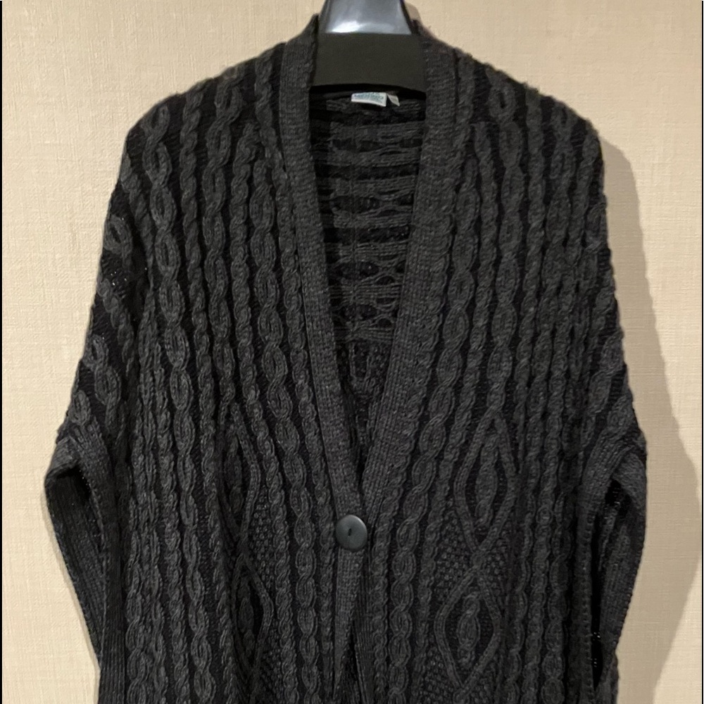 Aran Crafts | Merino Wool One Button Drop Shoulder Vest Charcoal XL/XXL (#129)